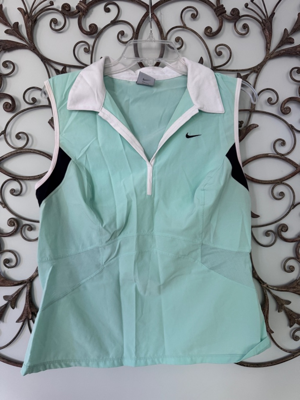 Nike Dri-Fit tennis top size xl
